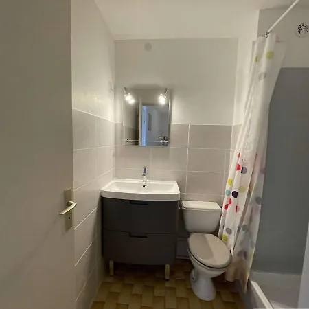 4 Couchages Avec Terrasse Et Parking Prive, Acces Direct - Port Camargue - Fr-1-250-245 Apartment Le Grau-du-Roi