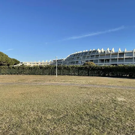 4 Couchages Avec Terrasse Et Parking Prive, Acces Direct - Port Camargue - Fr-1-250-245 Apartment